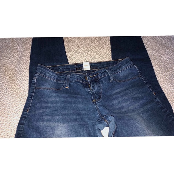 💕😍❤️BLUE JEANS BUNDLE❤️😍💕 - Picture 6 of 6